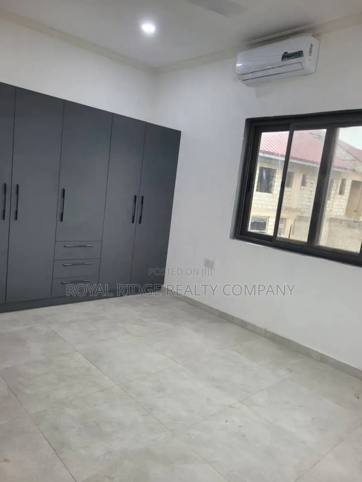 2bdrm Apartment in Tseaddo, Accra Metropolitan for rent