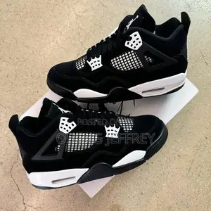 Photo - Original Air Jordan 4 Retro White Thunder Og