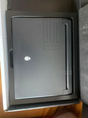 New Laptop Dell Alienware M15 R7 16GB Intel Core I9 SSD 1T