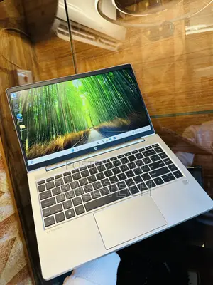 Laptop HP ProBook 445 G9 16GB AMD Ryzen 5 SSD 512GB