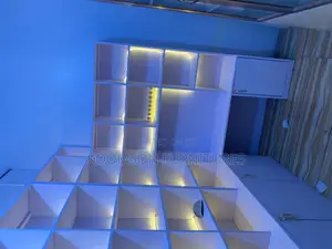 Quality Shoe Racks