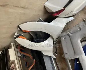 Honda Civic 2016 Fender.