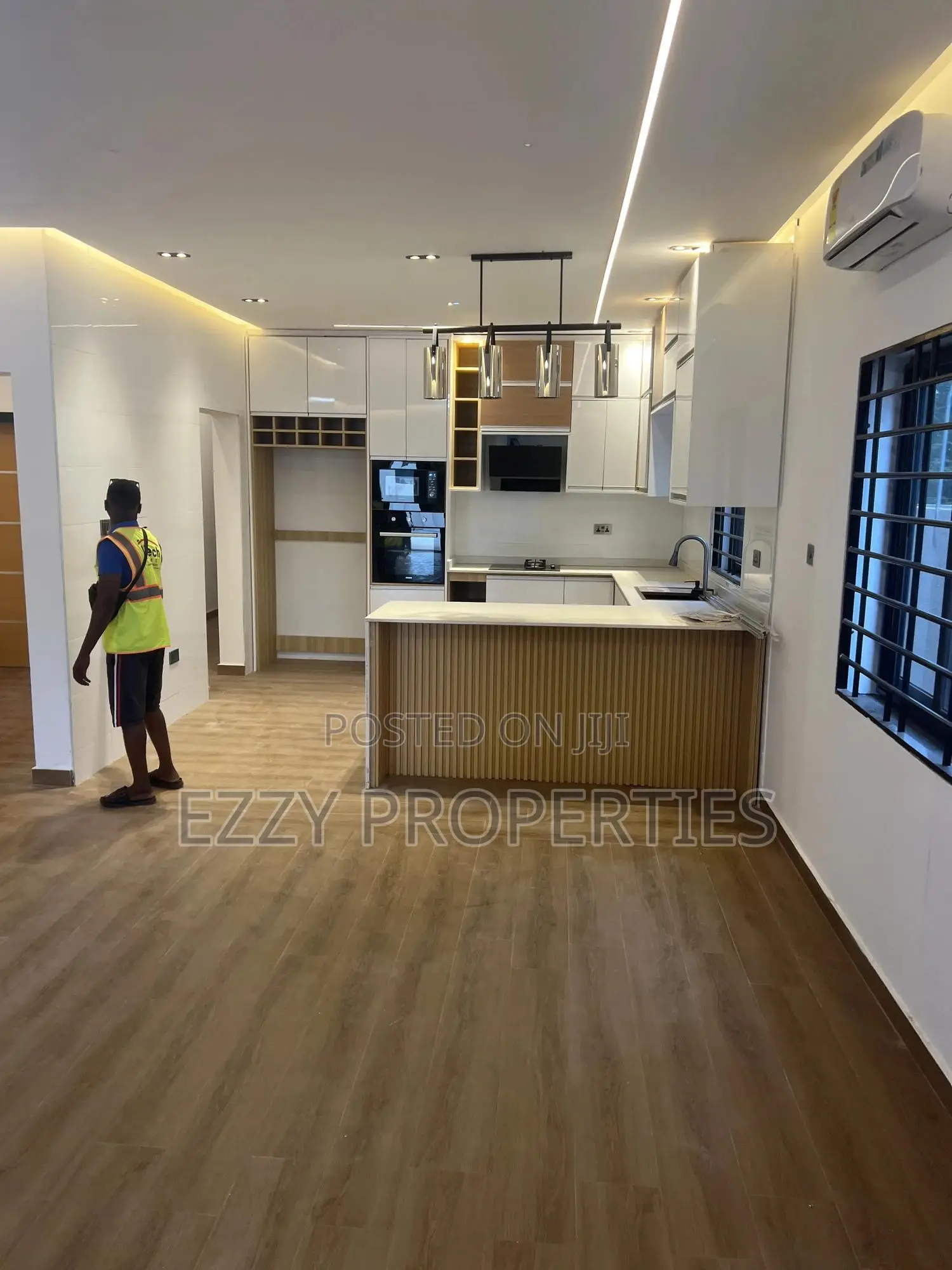 3bdrm Bungalow in East Legon Hills for sale