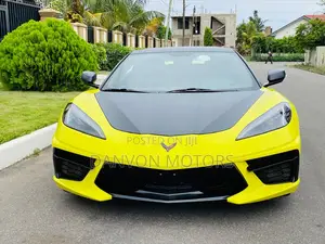 Chevrolet Corvette 2022 Yellow