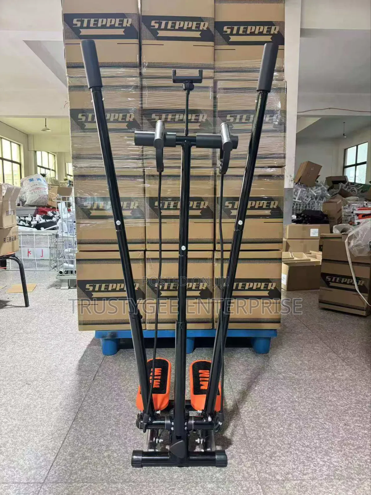 Stepper With Handles, Phone Holder and Drawstrings.