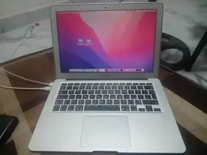 Laptop Apple MacBook Air 2012 4GB Intel Core i5 HDD+SSD 128GB