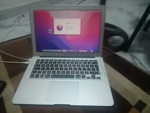 Laptop Apple MacBook Air 2012 4GB Intel Core i5 HDD+SSD 128GB