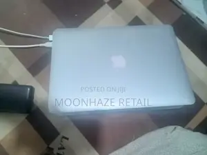 Laptop Apple MacBook Air 2012 4GB Intel Core i5 HDD+SSD 128GB
