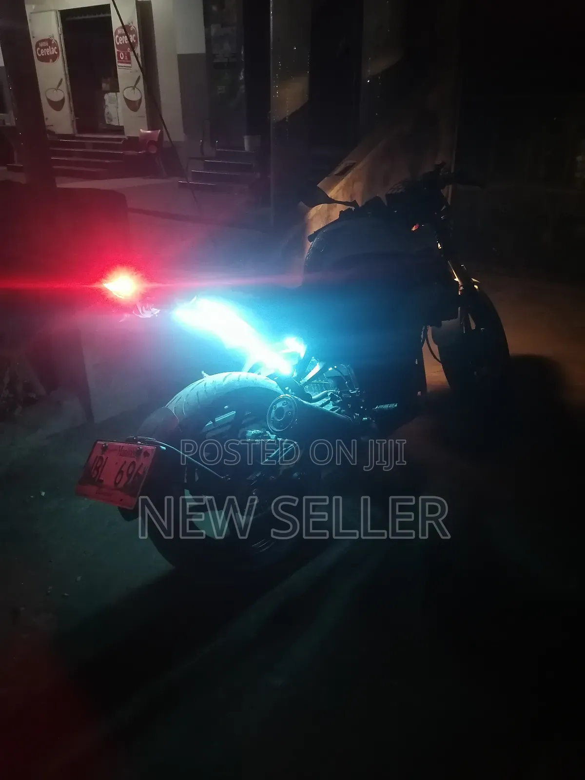 Kawasaki Ninja 300 2010 White