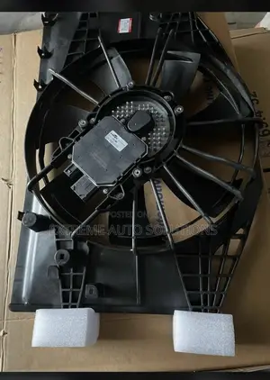 Civic 2015-2018 Mk10 1.0 Petrol Radiator Cooling Fan Shroud