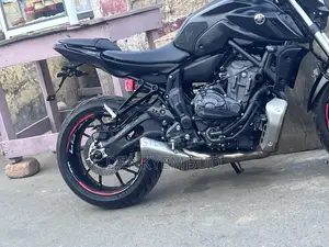 Yamaha 2025 Black