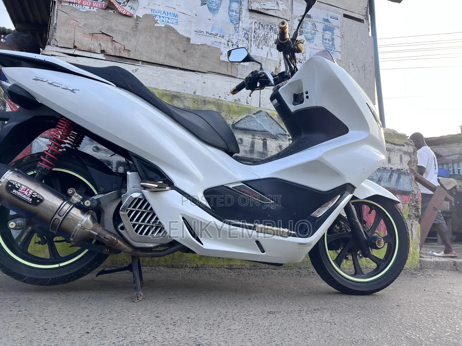 Honda 2022 White