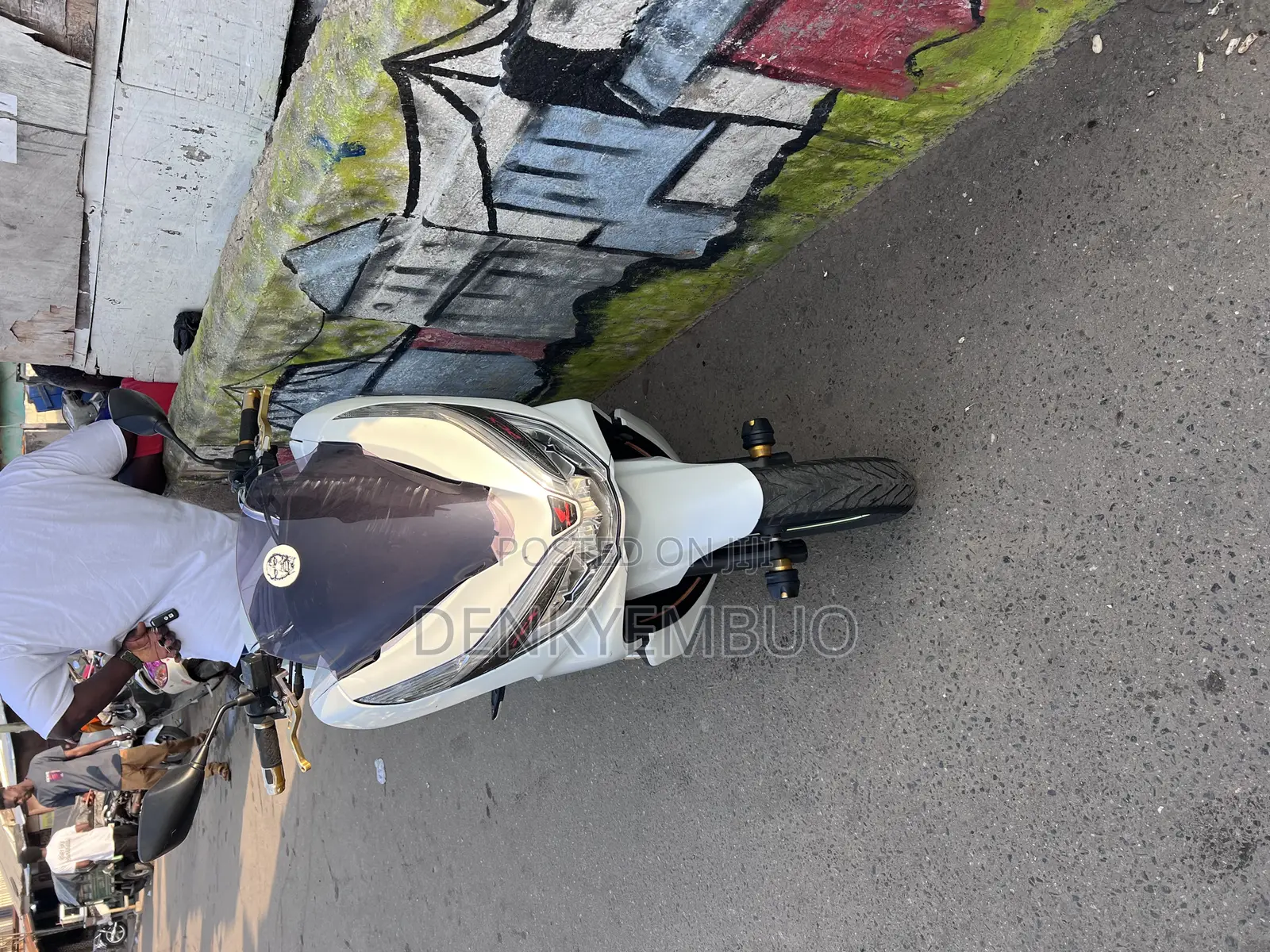 Honda 2022 White