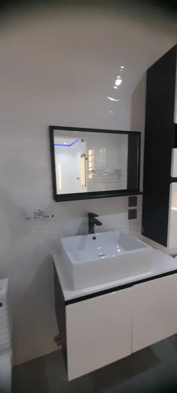 3bdrm Townhouse/Terrace in Nanakrom, School Junction for sale