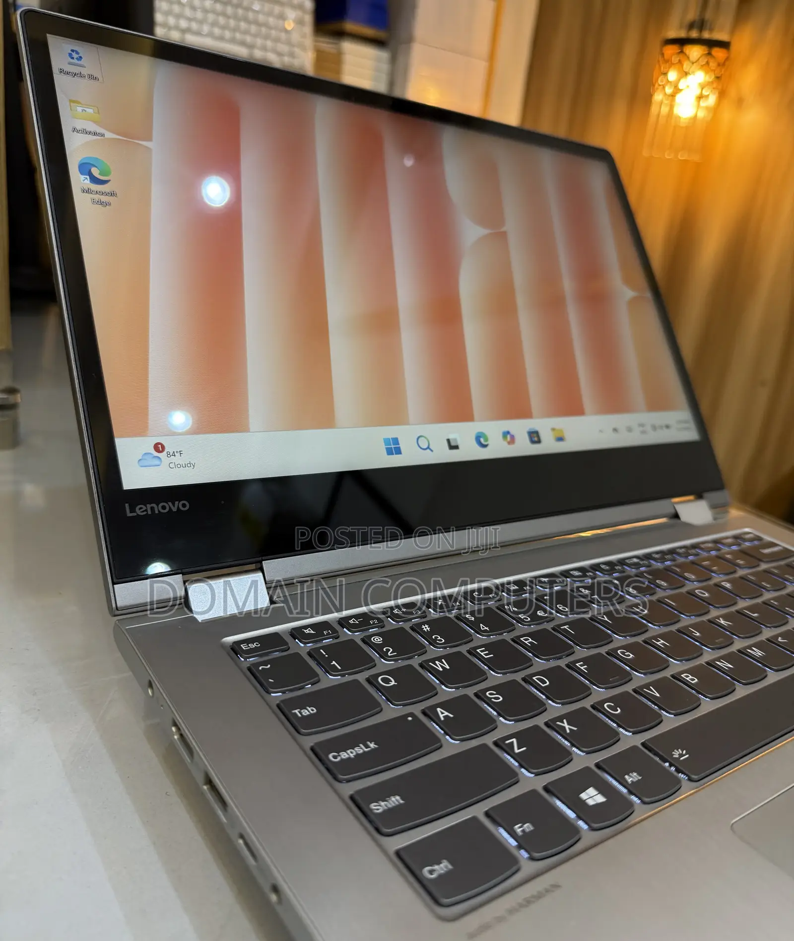 Laptop Lenovo Yoga 330 8GB Intel Core I7 SSD 256GB