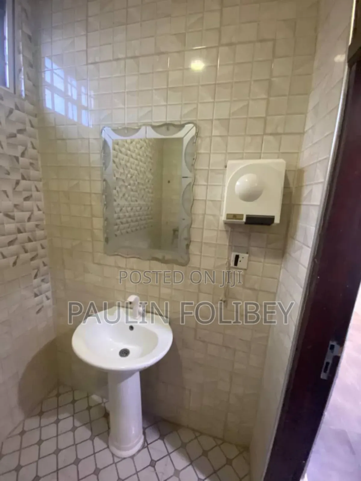 3bdrm Apartment in Dg Properties, Ablekuma for rent