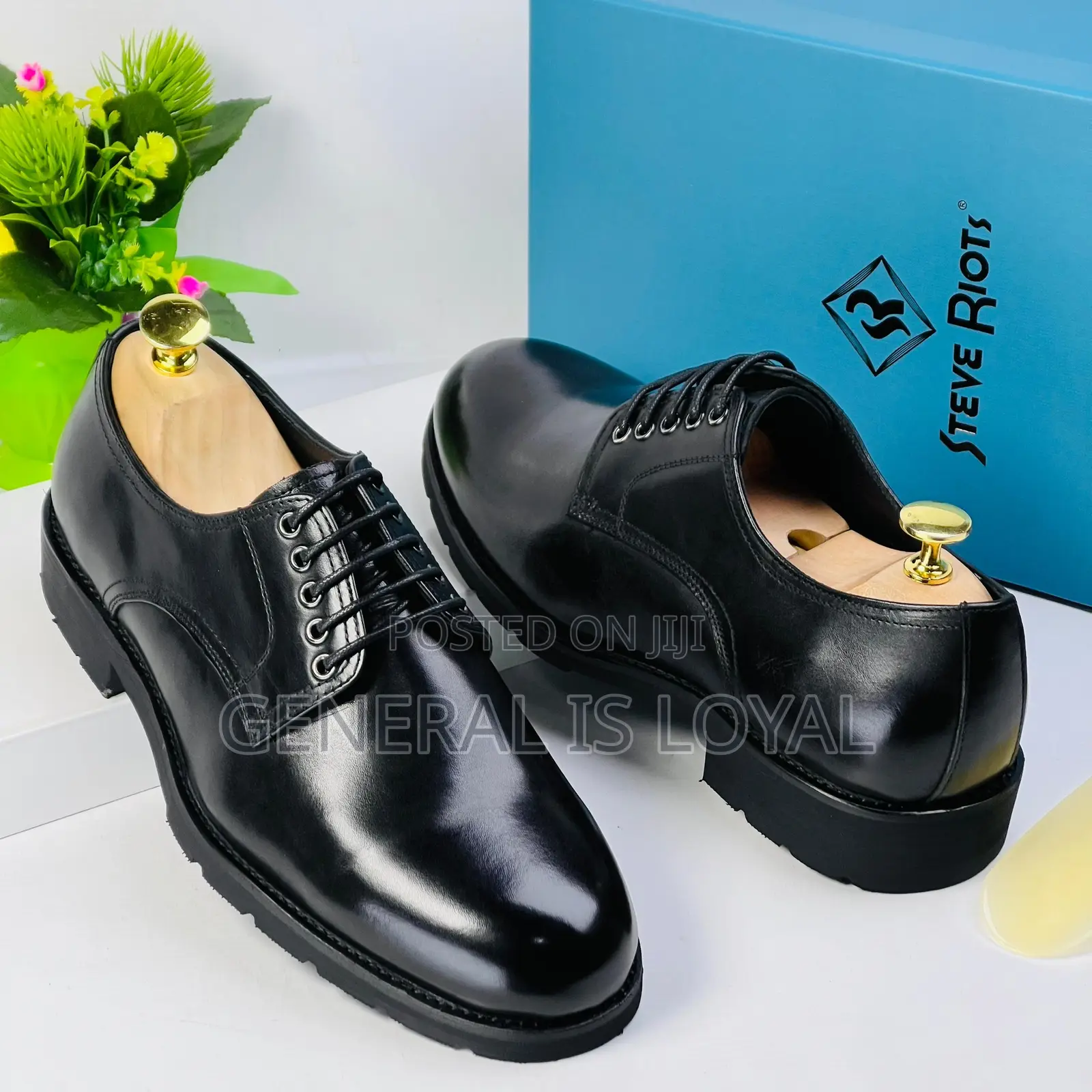 Steve Riots Men’S Shoe /Gum Sole