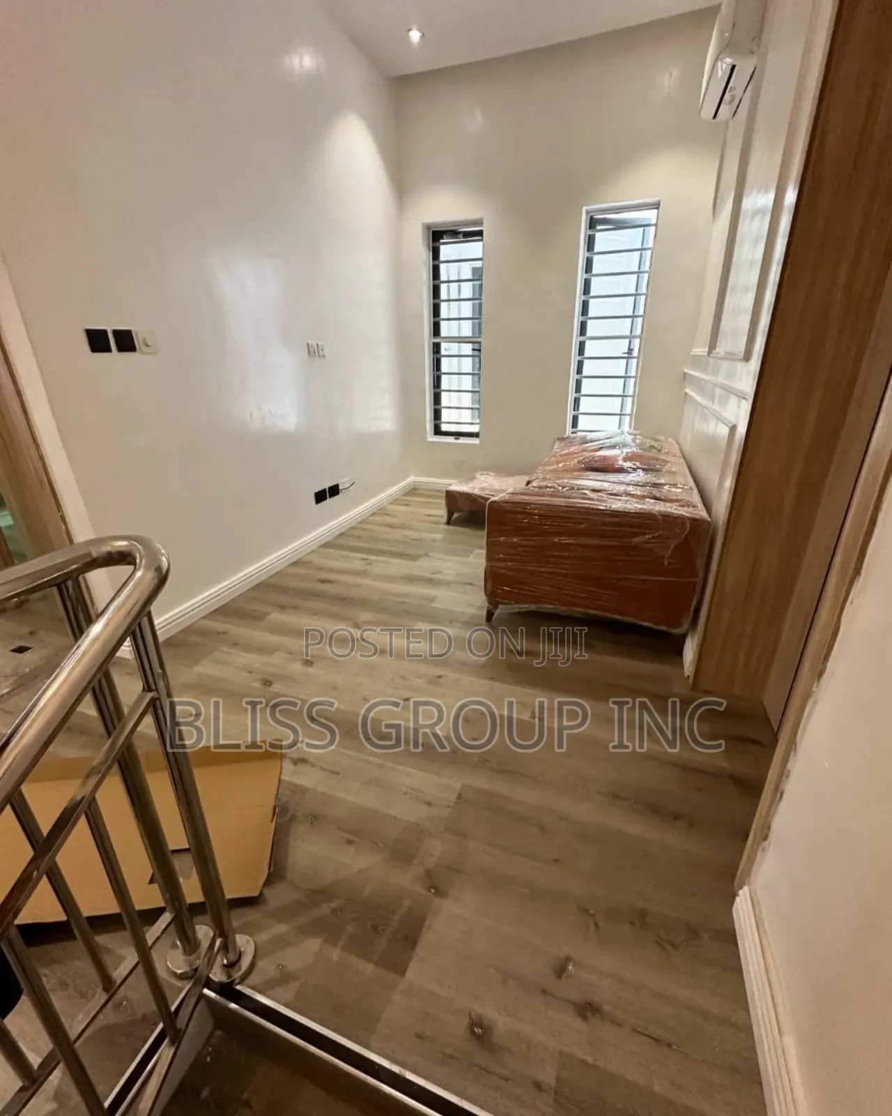 Spc Luxury Floor Tiles.