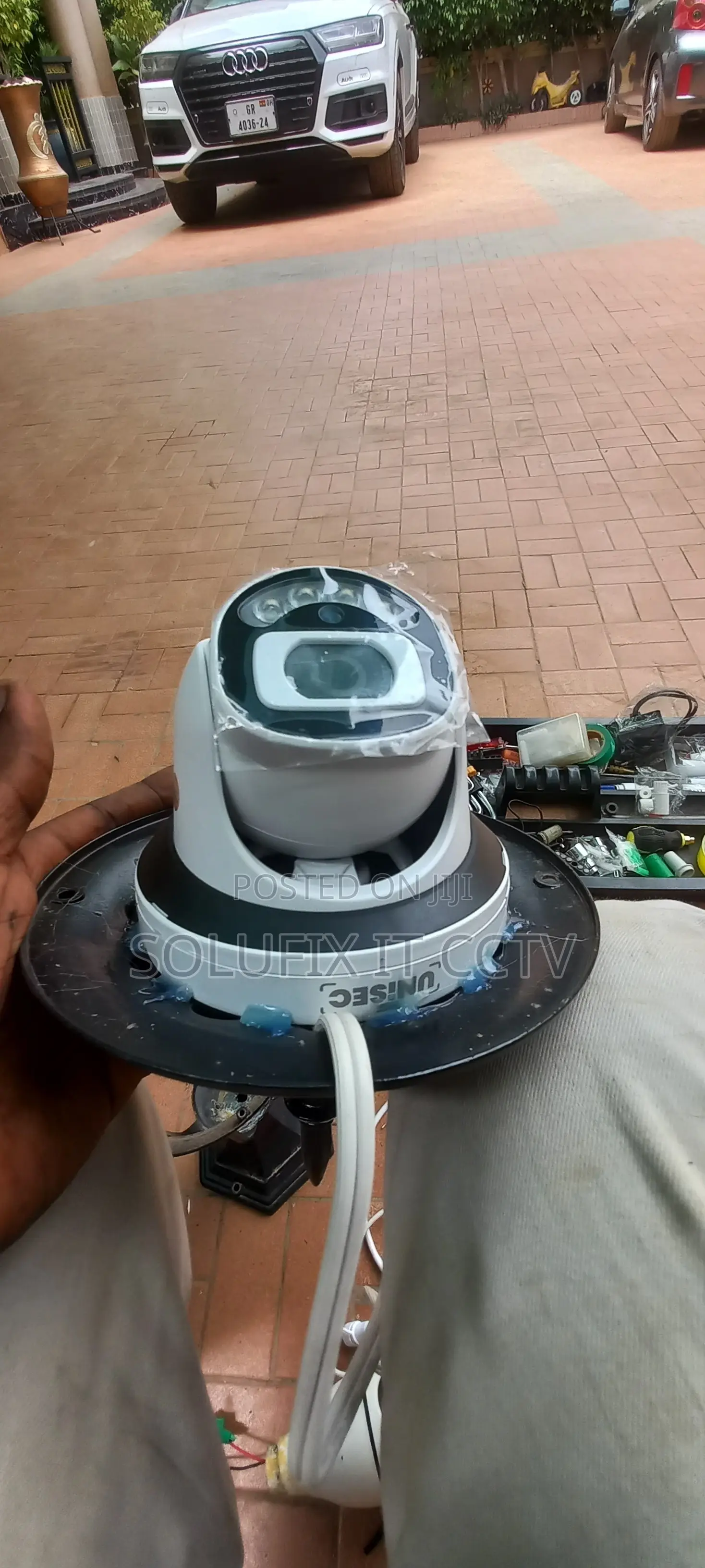 Cctv's Camera Installation Technician