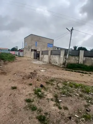 2bdrm Duplex in De-Icons Real Estate, Awutu Senya East Municipal