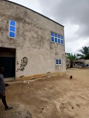 2bdrm Duplex in De-Icons Real Estate, Awutu Senya East Municipal