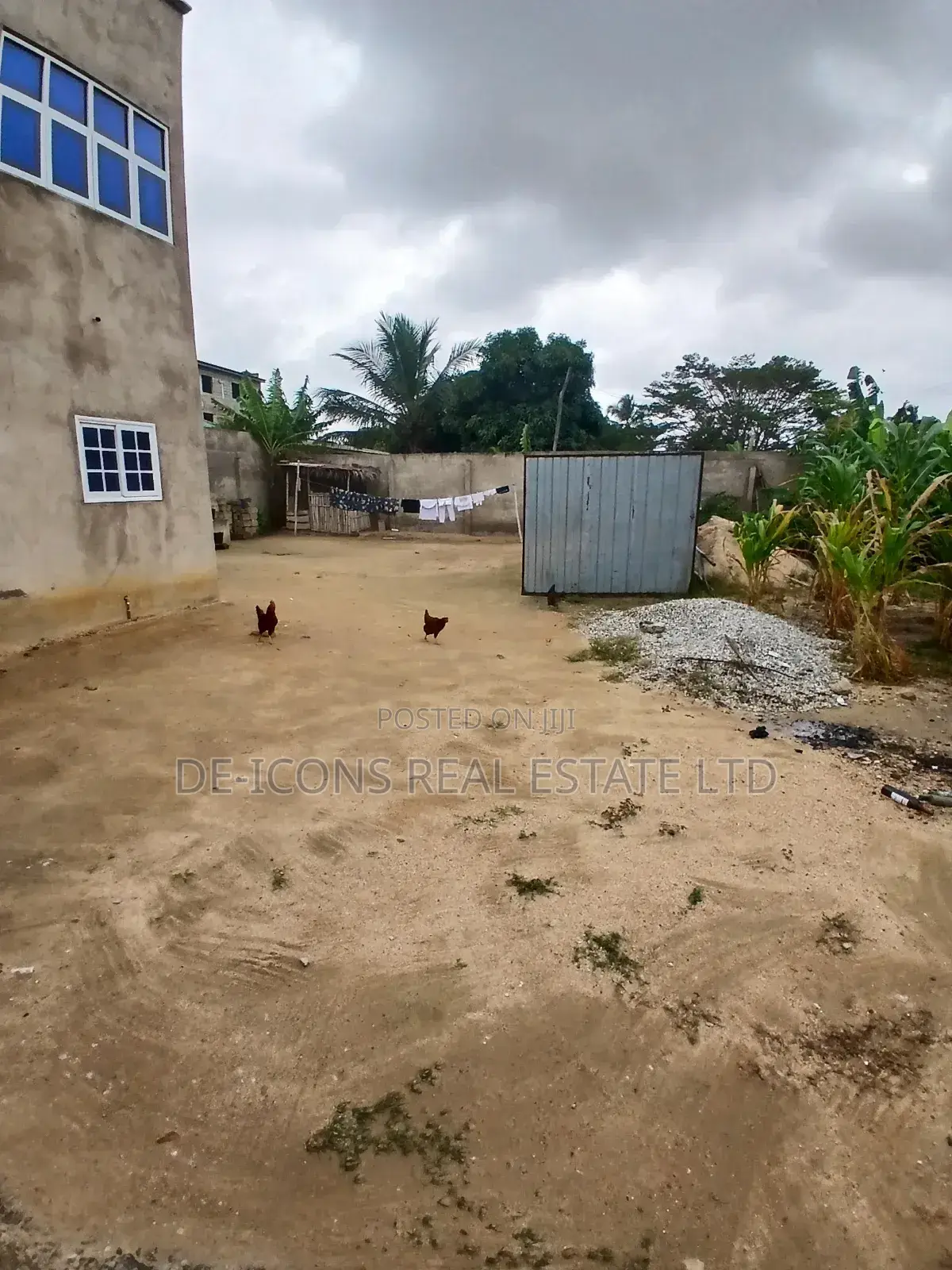 2bdrm Duplex in De-Icons Real Estate, Awutu Senya East Municipal