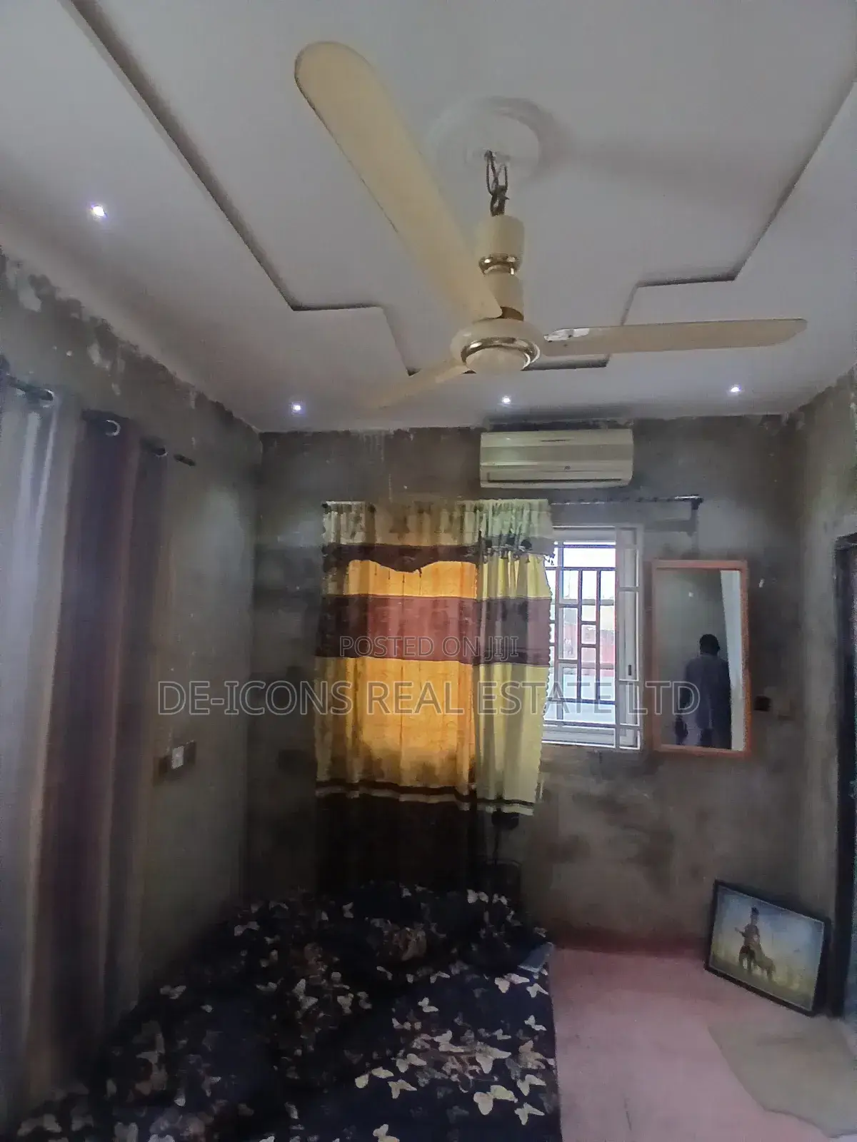 2bdrm Duplex in De-Icons Real Estate, Awutu Senya East Municipal