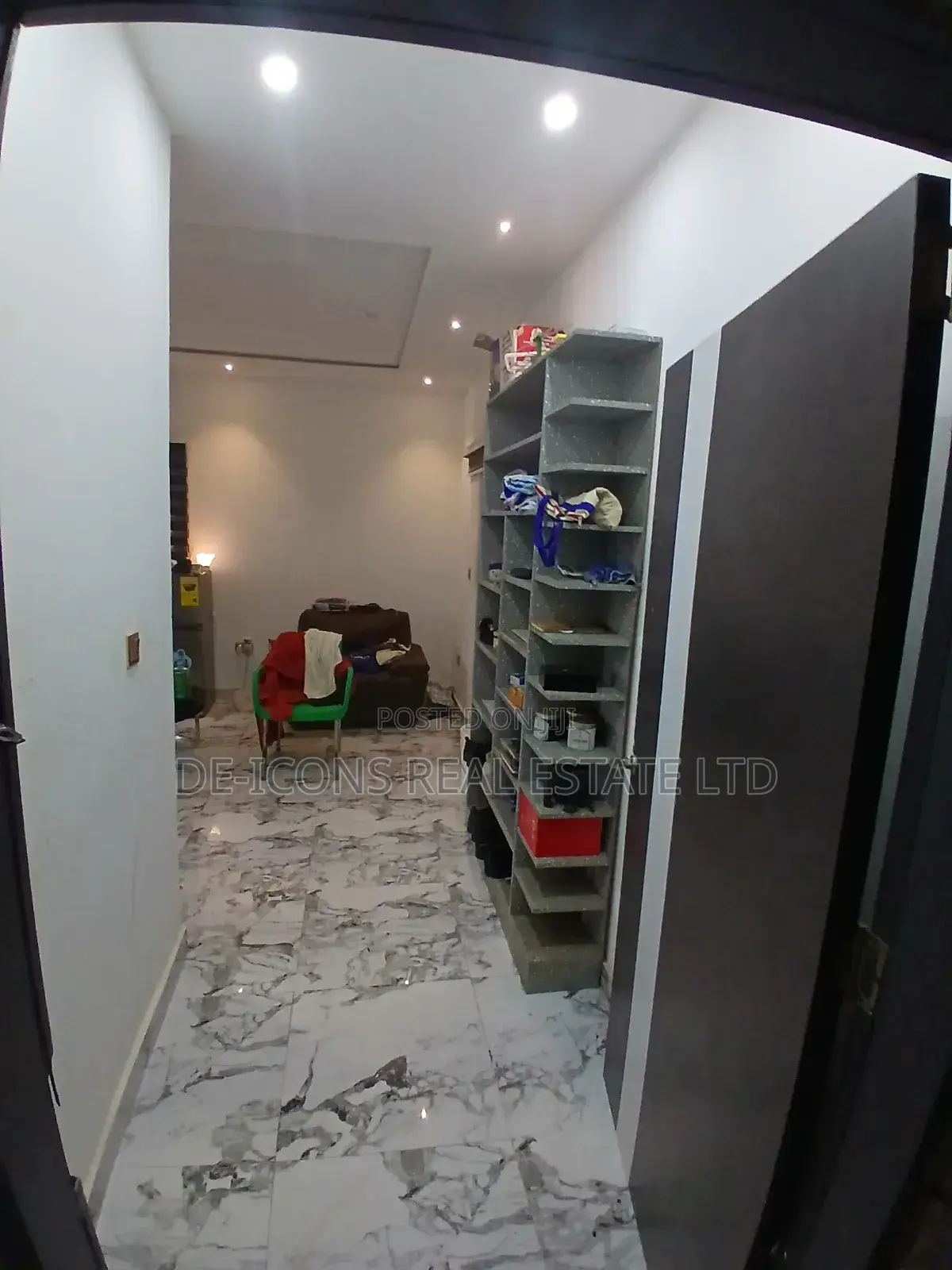 2bdrm Duplex in De-Icons Real Estate, Awutu Senya East Municipal
