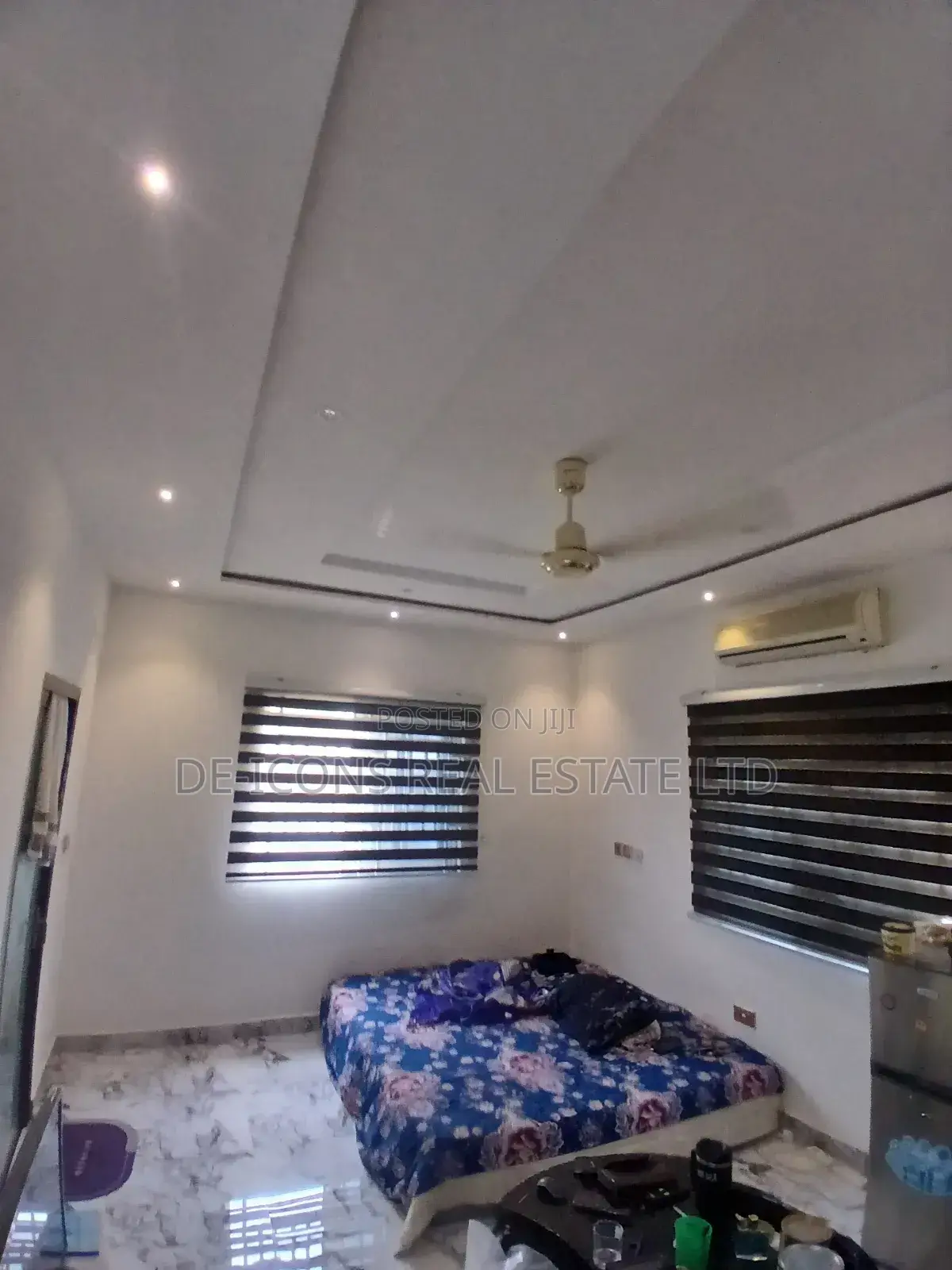 2bdrm Duplex in De-Icons Real Estate, Awutu Senya East Municipal
