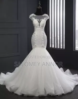 Salo-tom Boutique (Wedding Gown)