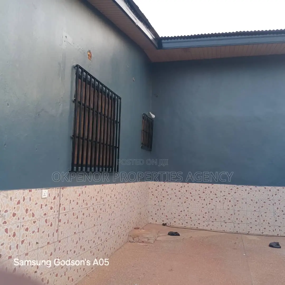 3bedrms House for Rent in Coastal Estate