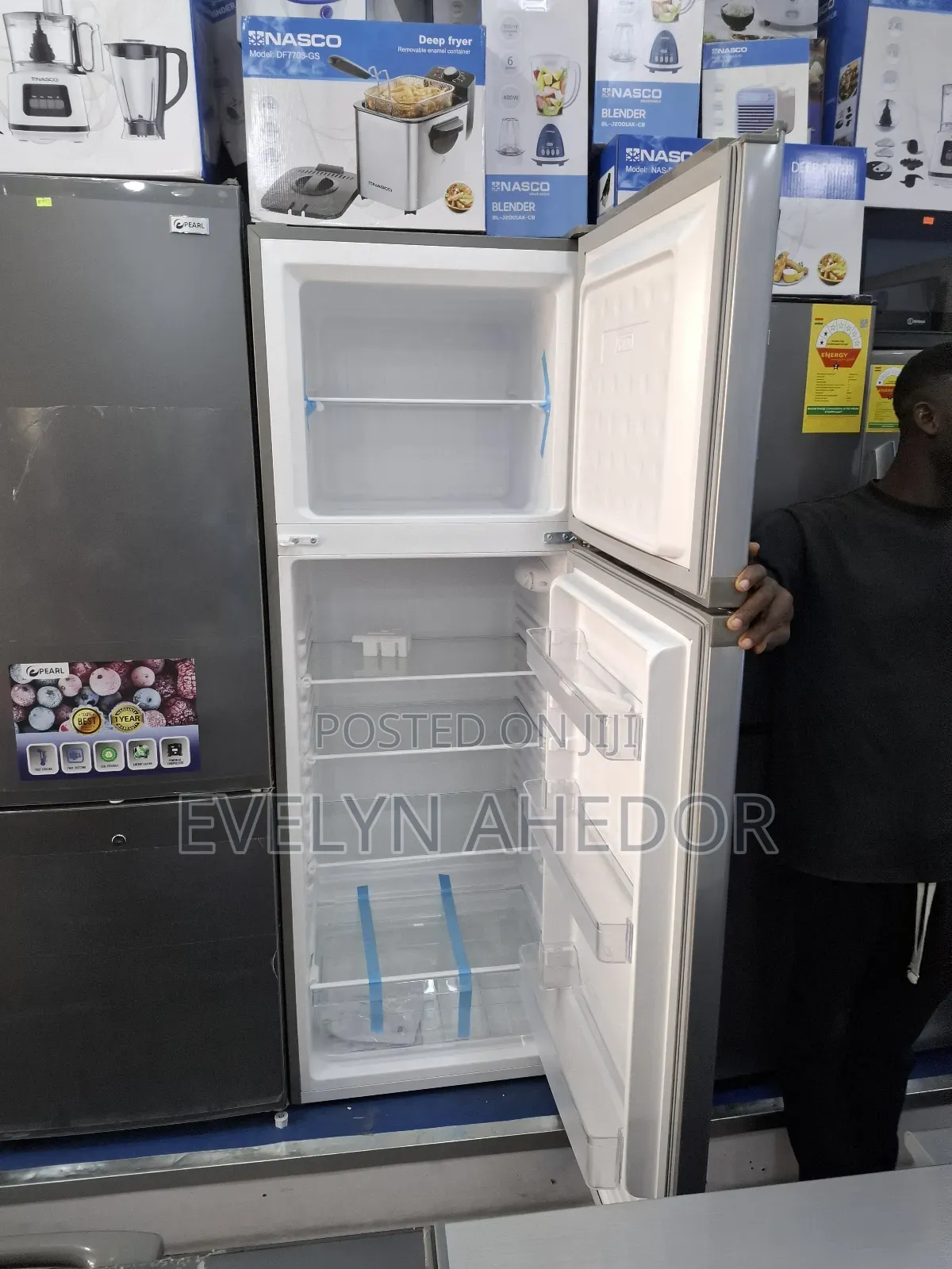 Lock Security Door of Nasco Top Fridge 311 Litres Available