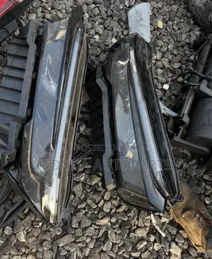 Honda CRV 2023,2024,2025 Headlight.