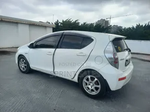 Toyota Aqua 2015 White