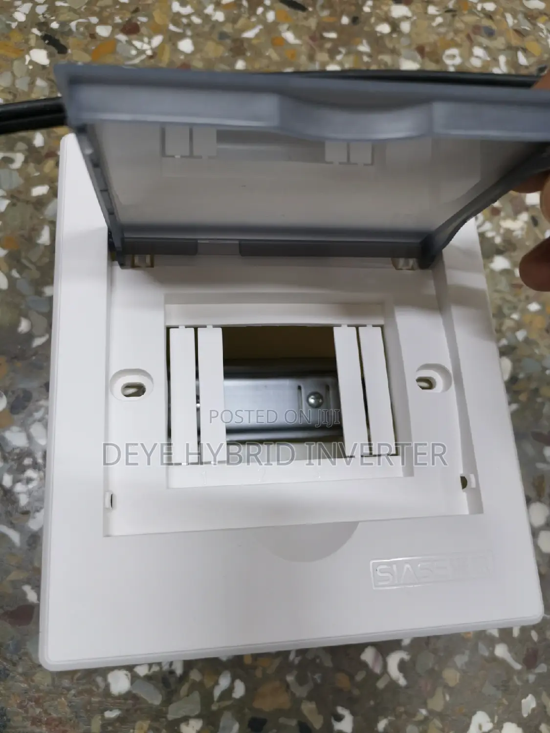 2-4way Breaker Box