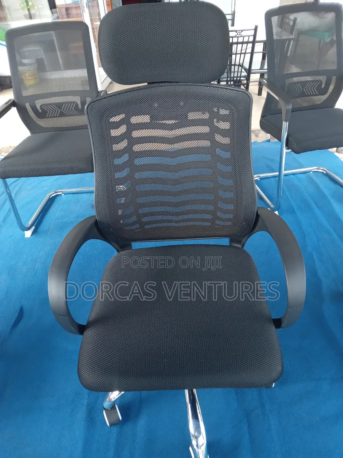 Bank Cashier Chair