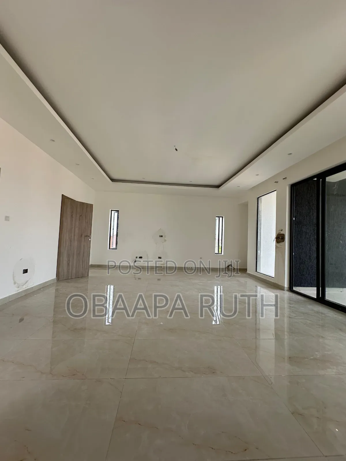 4bdrm Duplex in Adjiriganor for sale