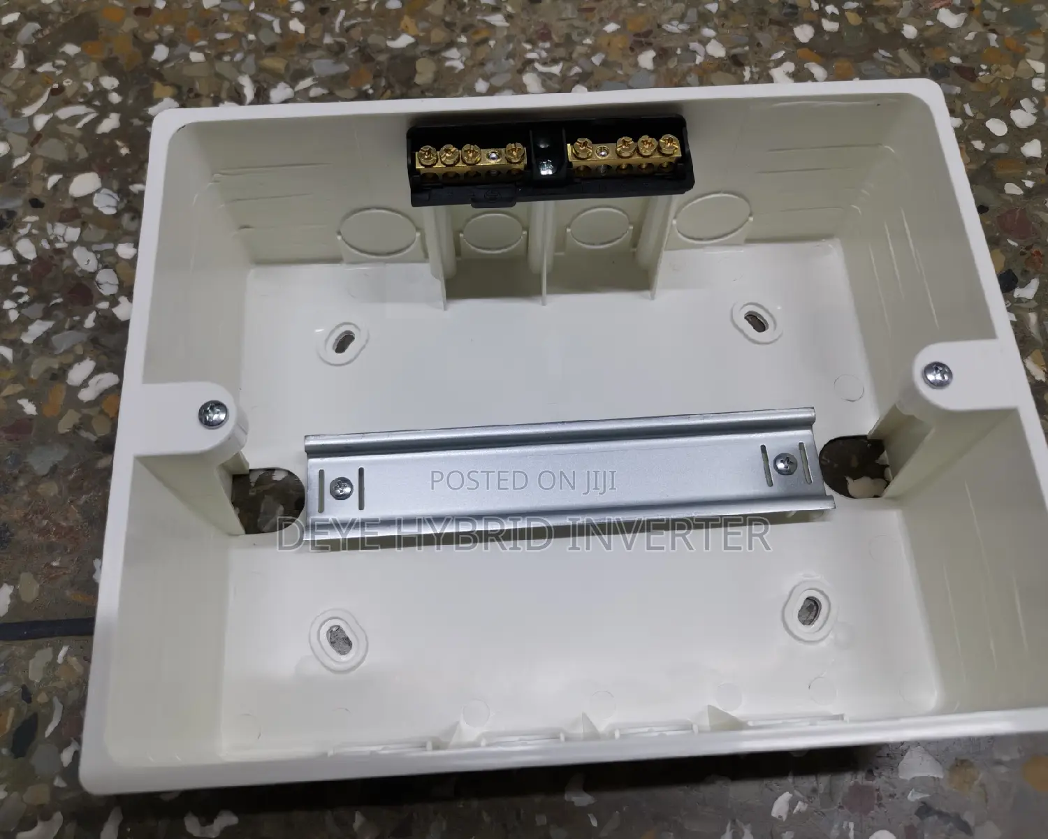 Breaker Box 7-9way