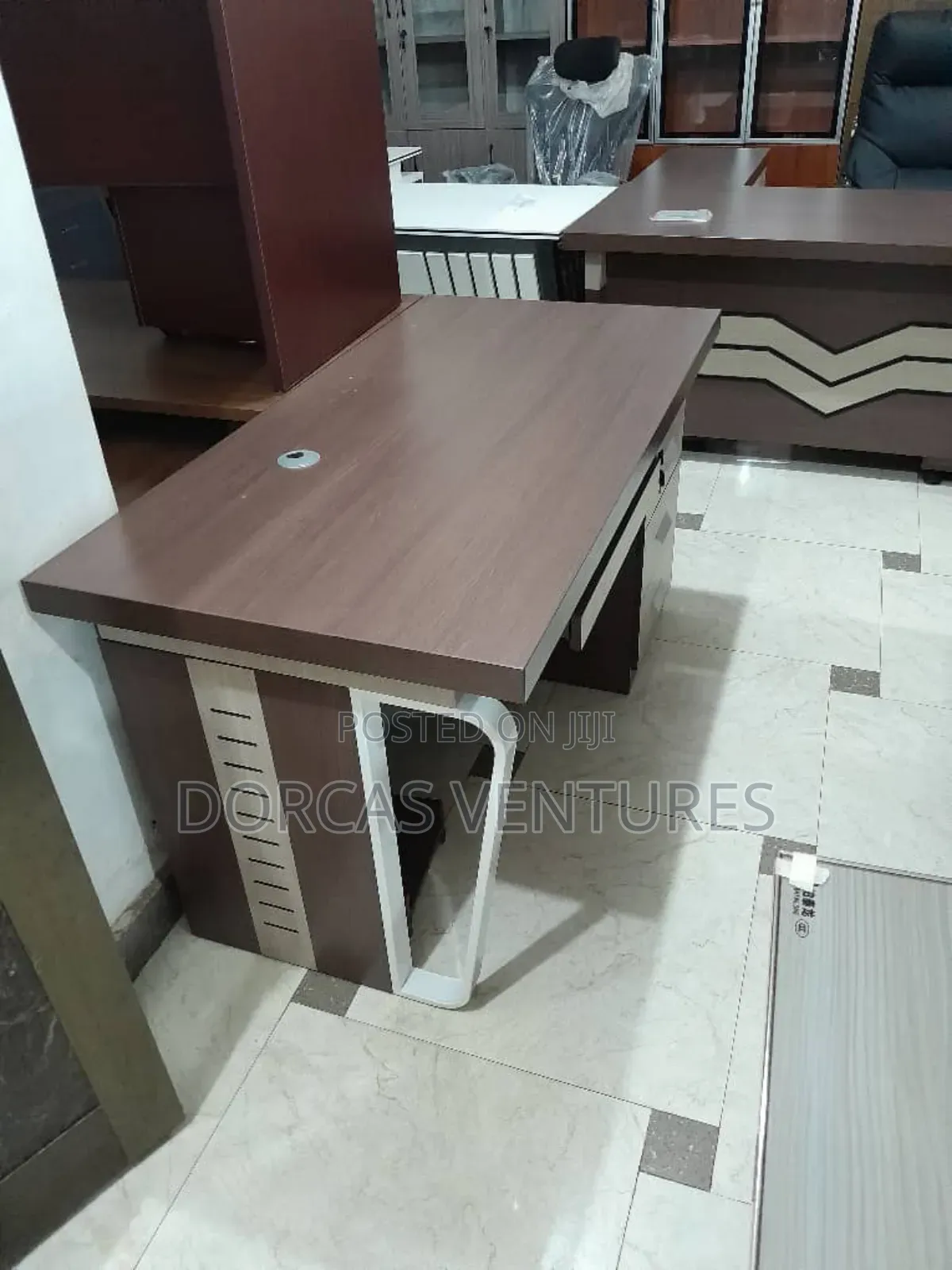 Corporate Desk
