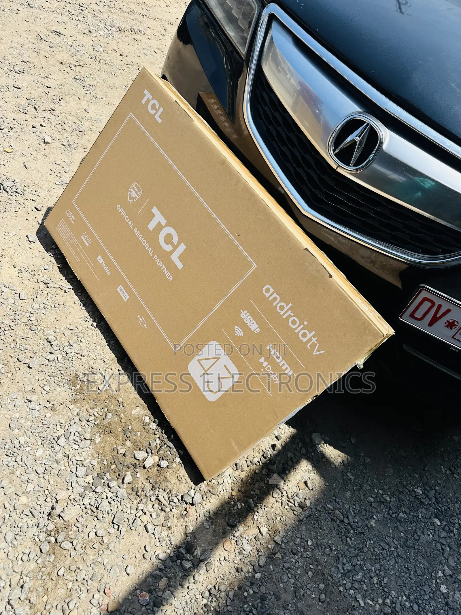 Upgrade Your Viewing Experience With TCL Smart 43” Tv