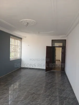 2bdrm Duplex in De-Icons Real Estate, Awutu Senya East Municipal