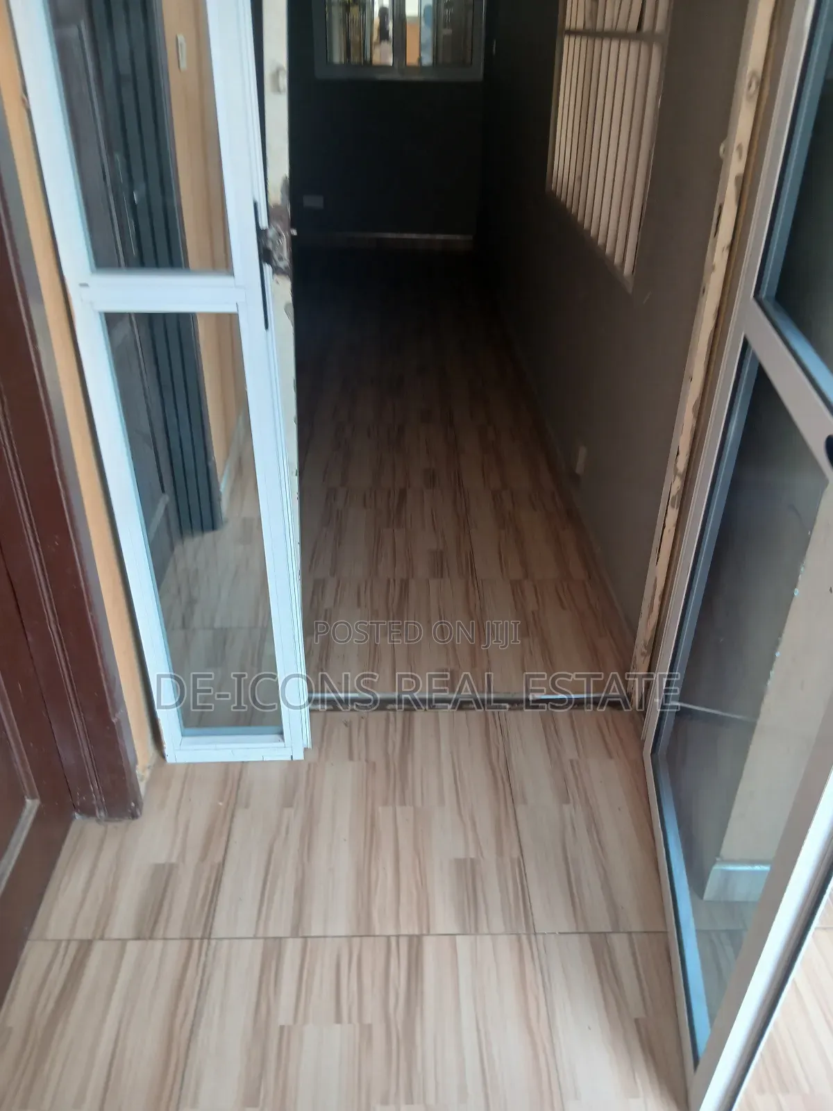 2bdrm Duplex in De-Icons Real Estate, Awutu Senya East Municipal