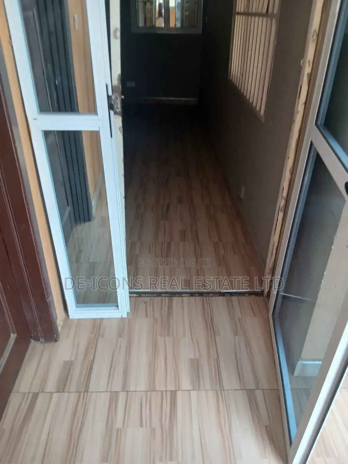 2bdrm Duplex in De-Icons Real Estate, Awutu Senya East Municipal