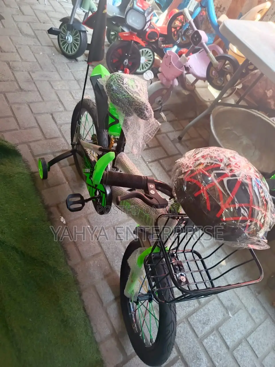 16 Mountain Bike