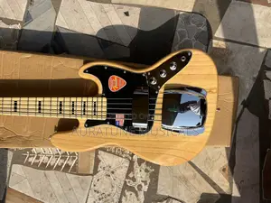 Fender Passive Bass Guitar