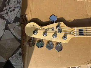 Fender Passive Bass Guitar