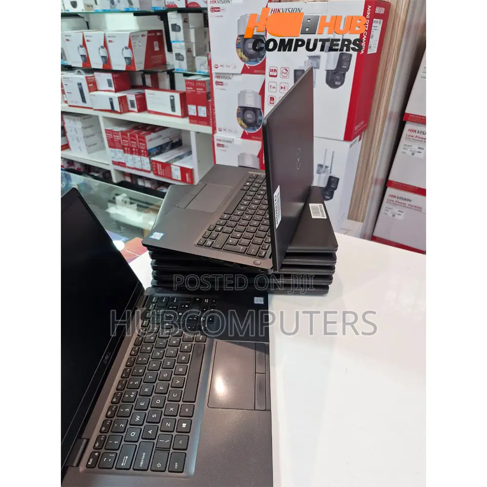Laptop Dell Latitude 5300 8GB Intel Core I5 SSD 256GB