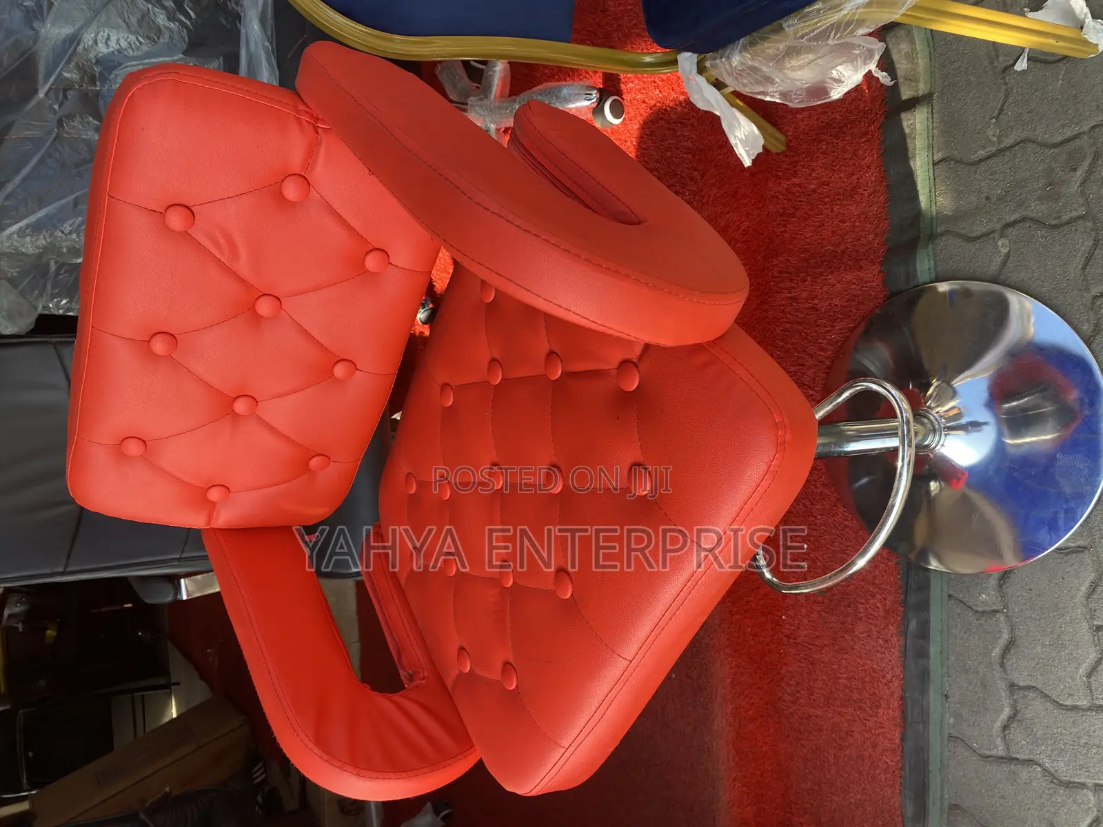 Adjustable Bar Chair