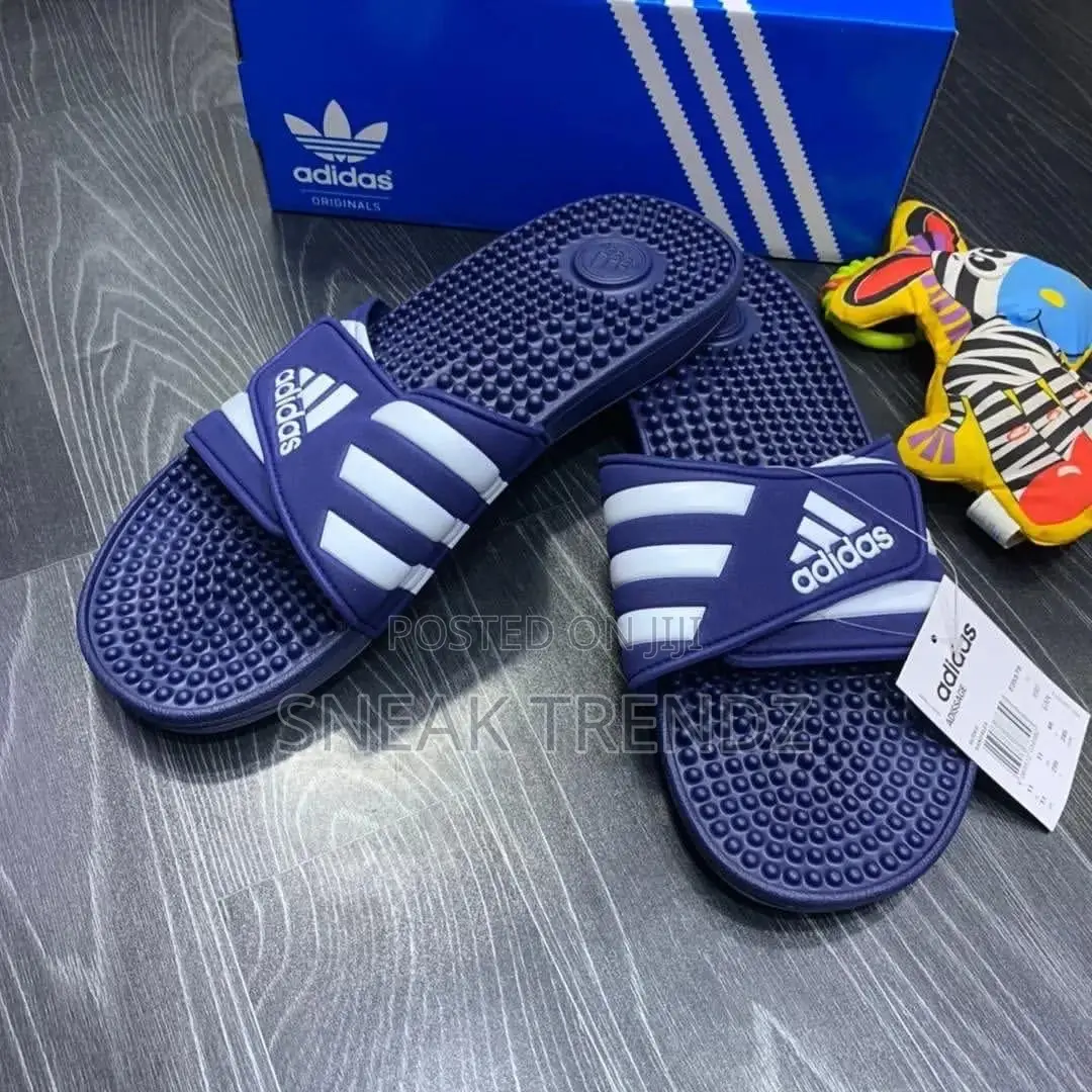 Adidas Masage Colors