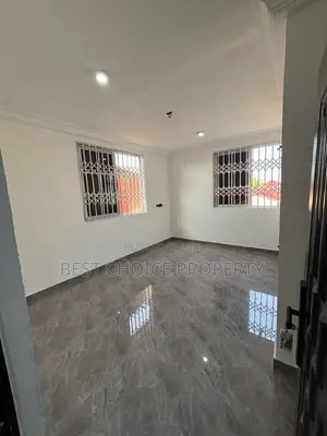 Single Room Sc Available at Adenta Housing Down